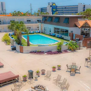  Hotel Banana Peel